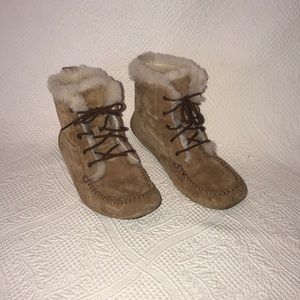 Tie up UGG Moccasins🎊😍❤️